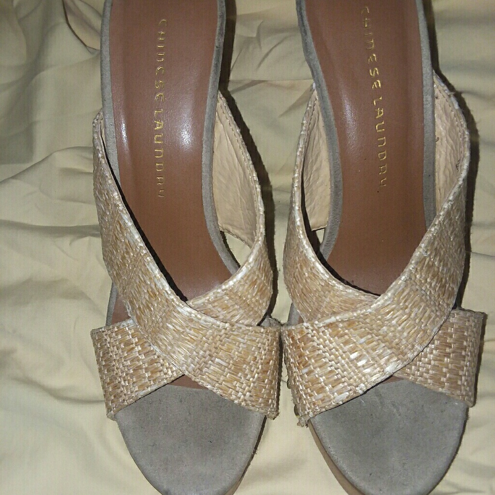 Chinese Laundry Sandals